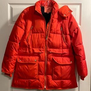 J.Crew signature puffer jacket. Light weight. Super warm. Never worn.